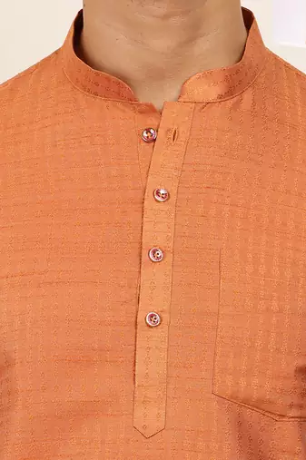 Men rust orange textured viscose blend short kurta with mandarin collar