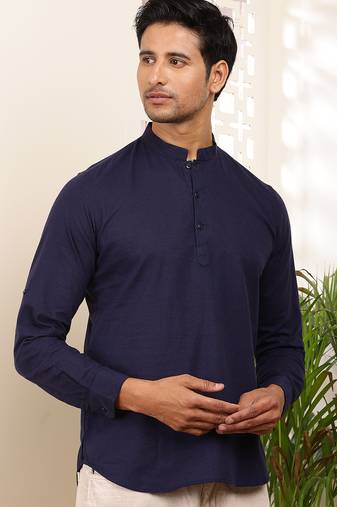 Men's midnight blue cotton blend short kurta with mandarin collar