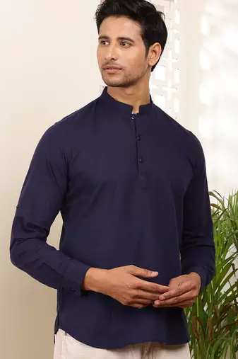 Men's midnight blue cotton blend short kurta with mandarin collar