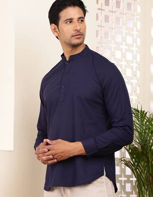 Men's midnight blue cotton blend short kurta with mandarin collar 2