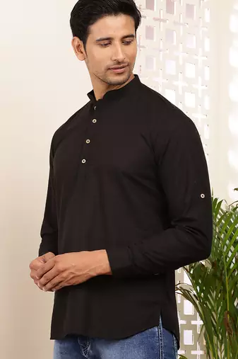 Men's black cotton short kurta with modern graphic print