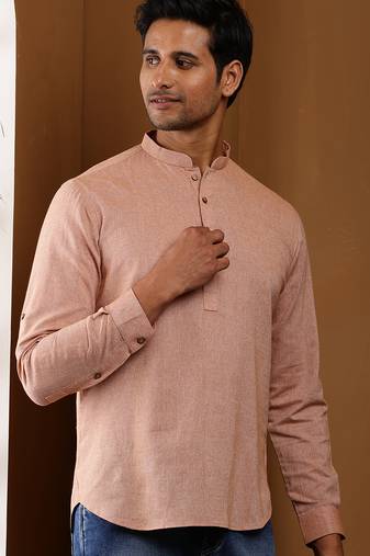 Men's peach solid cotton short kurta with mandarin collar