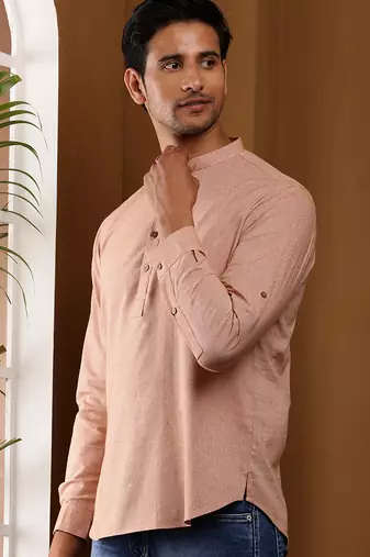 Men's peach solid cotton short kurta with mandarin collar