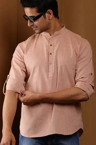 Men's peach solid cotton short kurta with mandarin collar