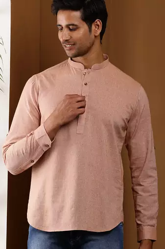 Men's peach solid cotton short kurta with mandarin collar