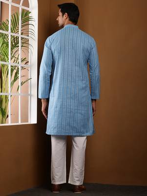 Men's sky blue printed viscose blend long kurta with straight hem 5