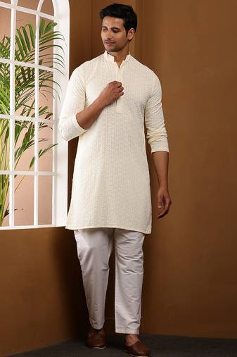 Men's off-white woven viscose blend kurta with straight hem