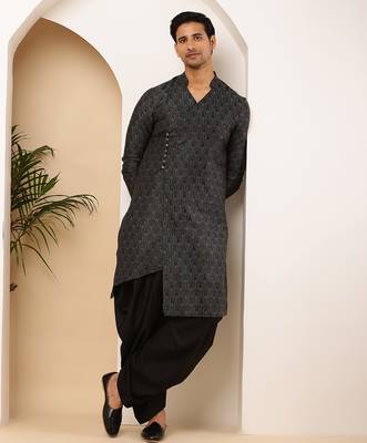 Men's black textured viscose blend long kurta for weddings 3