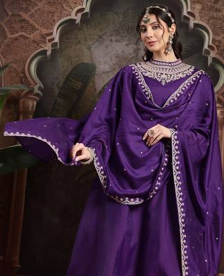 purple dori embroidery a-line kurta trouser dupatta set 5