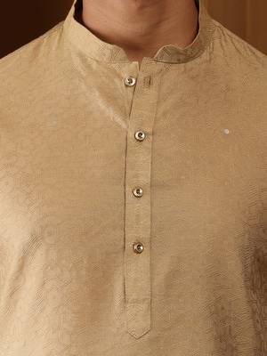 Men's golden brown viscose blend kurta with festive finish 5