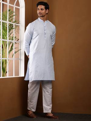 Men's light blue viscose blend kurta with textured pattern 4