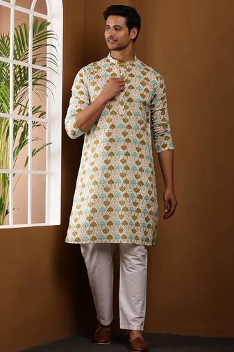 Men's off-white viscose blend kurta with all-over geometric print
