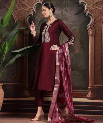 burgundy embroidered a-line kurta trouser dupatta set 1