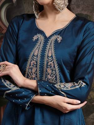 teal blue embroidered a-line kurta trouser dupatta set 4