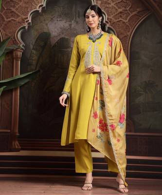 lime green thread-work a-line kurta trouser dupatta set 1