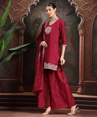 maroon embroidered a-line kurta palazzo dupatta set 2