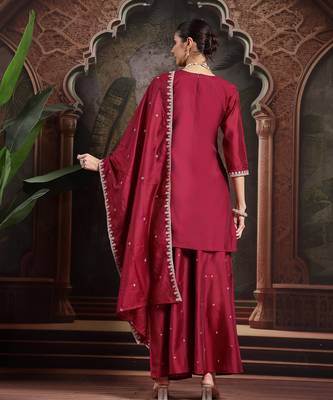maroon embroidered a-line kurta palazzo dupatta set 3