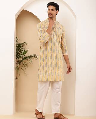 Men's beige cotton kurta with all-over traditional motifs 1