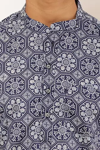 Men's steel blue viscose blend kurta with subtle texture