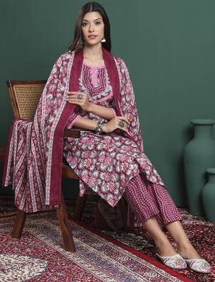 burgundy and grey cotton floral print lace work kurta pants dupatta set 1