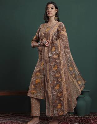 brown cotton floral print kantha work a-line kurta pants dupatta set 2