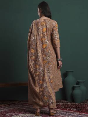 brown cotton floral print kantha work a-line kurta pants dupatta set 3