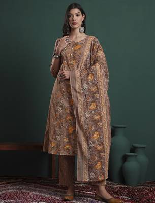 brown cotton floral print kantha work a-line kurta pants dupatta set 5