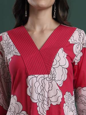 hot pink cotton floral print a-line kurta pants dupatta set 4