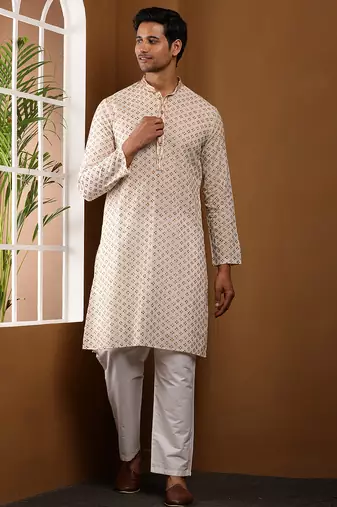 Men off-white & gold printed straight kurta with white pyjama set