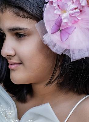 Pink plain net fascinator 1
