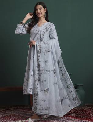grey pure cotton floral,beads and stones kurta pants dupatta set 2