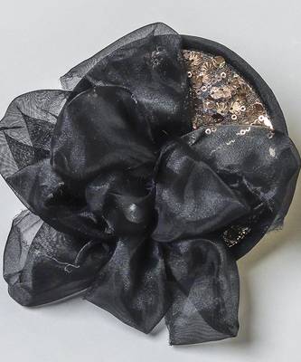 Black plain net fascinator 4