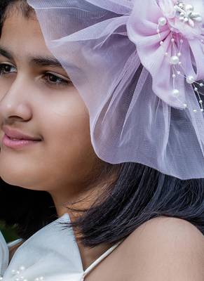 Purple plain net fascinator 1