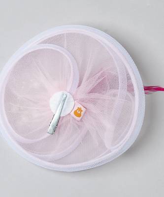 Pink plain net fascinator 4
