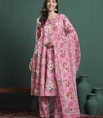pink floral print a-line maternity kurta trouser dupatta set