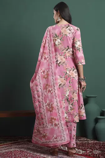 pink floral print a-line maternity kurta trouser dupatta set