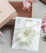 White pearl feather hair clip