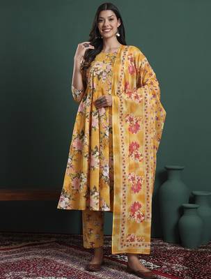 yellow floral print a-line maternity kurta trouser dupatta set 1