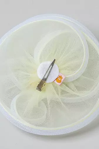 Yellow plain net fascinator