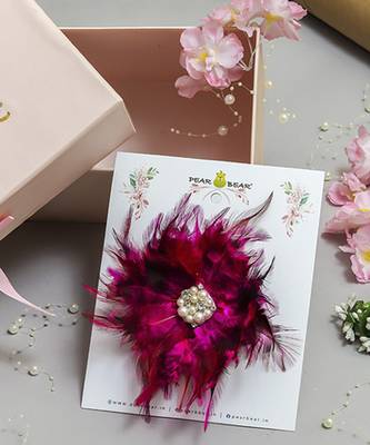 Pink pearl feather hair clip 1