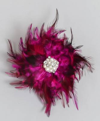 Pink pearl feather hair clip 3