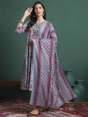 grey floral print maternity a-line kurta trouser dupatta set 2