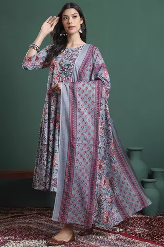 grey floral print maternity a-line kurta trouser dupatta set