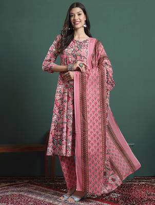 pink floral print maternity a-line kurta trouser dupatta set 1
