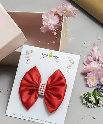Red plain satin hair bow 1