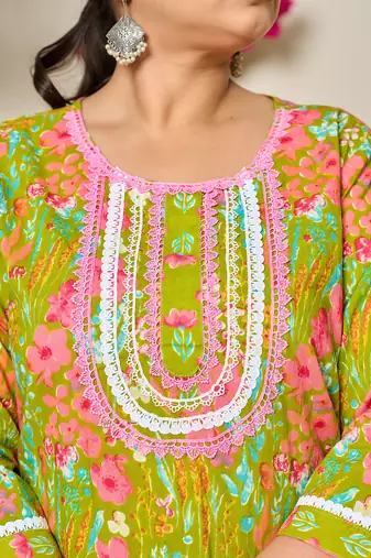 green floral print straight plus size kurta trouser dupatta set