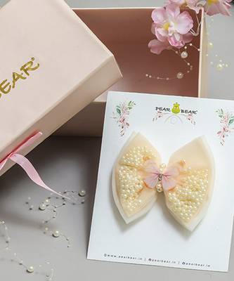 White net pearl hair bow 2