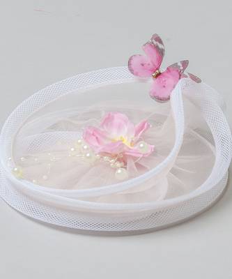 White net pearl fascinator 3