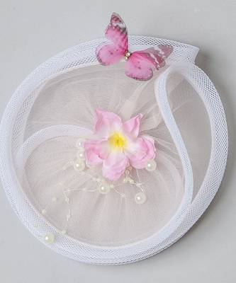 White net pearl fascinator 4