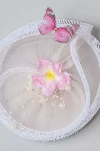 White net pearl fascinator